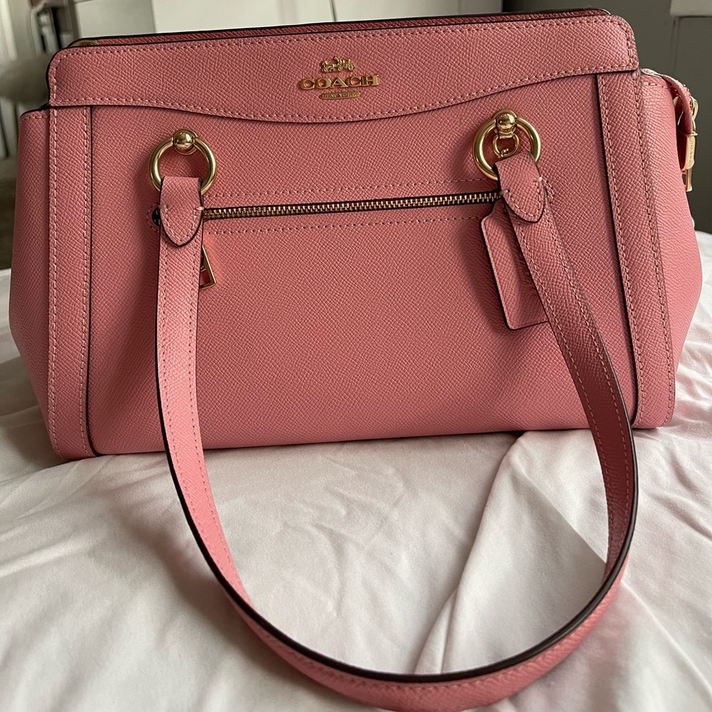 Coach Kailey Carryall
